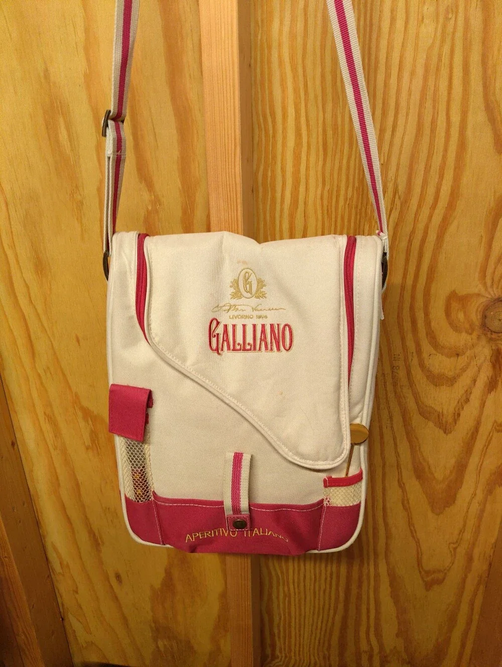 Galliano Aperitivo Italiano Canvas Picnic Cocktail Bag Messenger Accessories Set